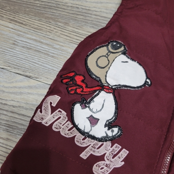 Peanuts Snoopy vest puffer Boys Size 24 months cranberry - Picture 4 of 7